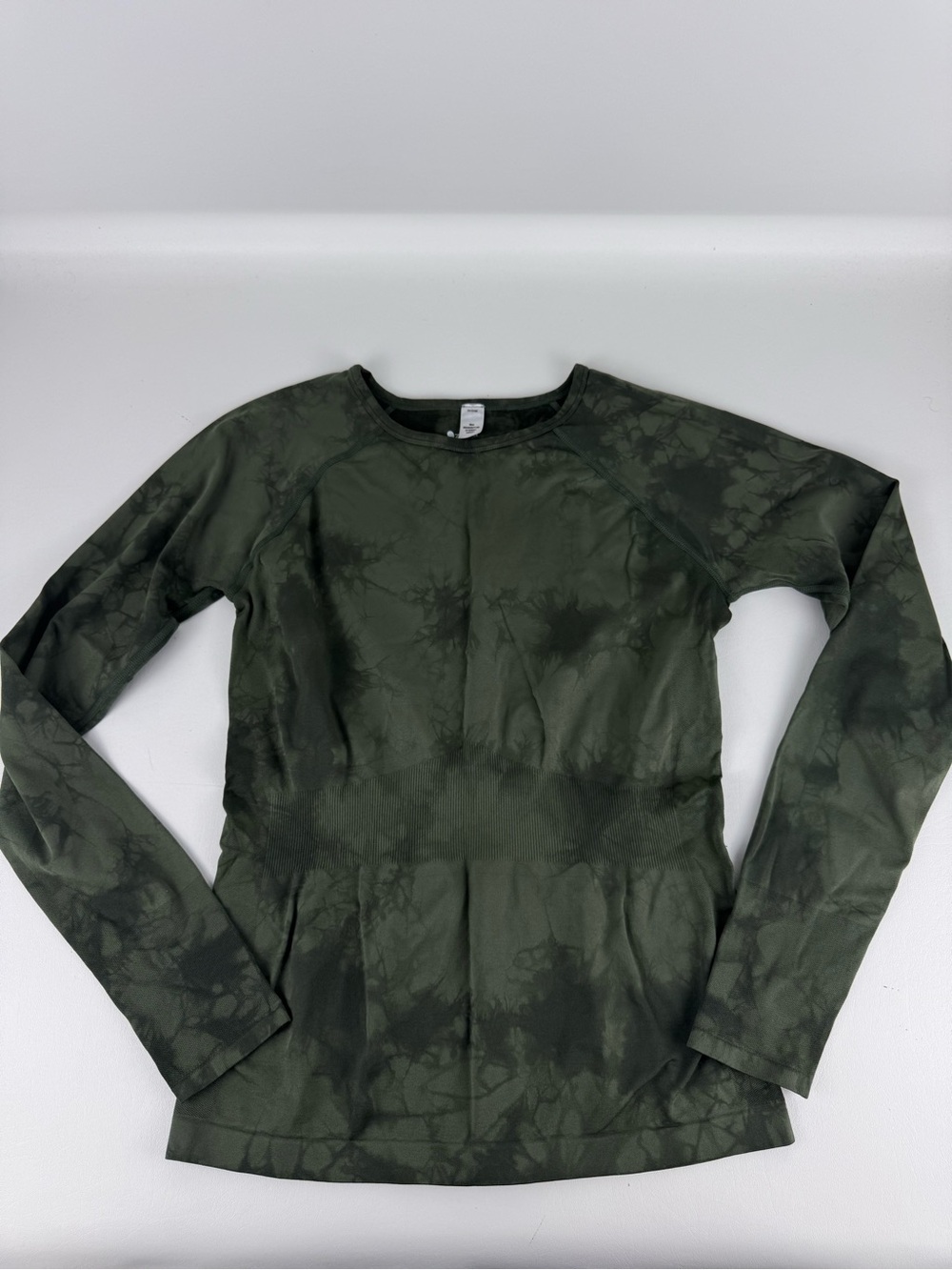 Zella Seamless Long Sleeve Tie-Dye Performance Top in Olive